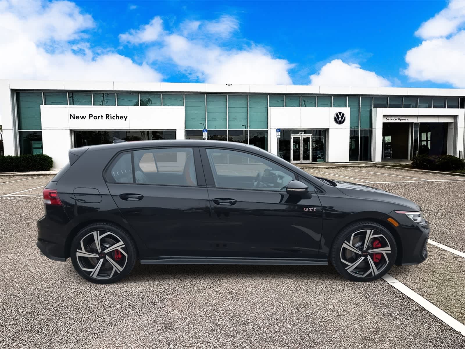 2026 Volkswagen Golf GTI SE