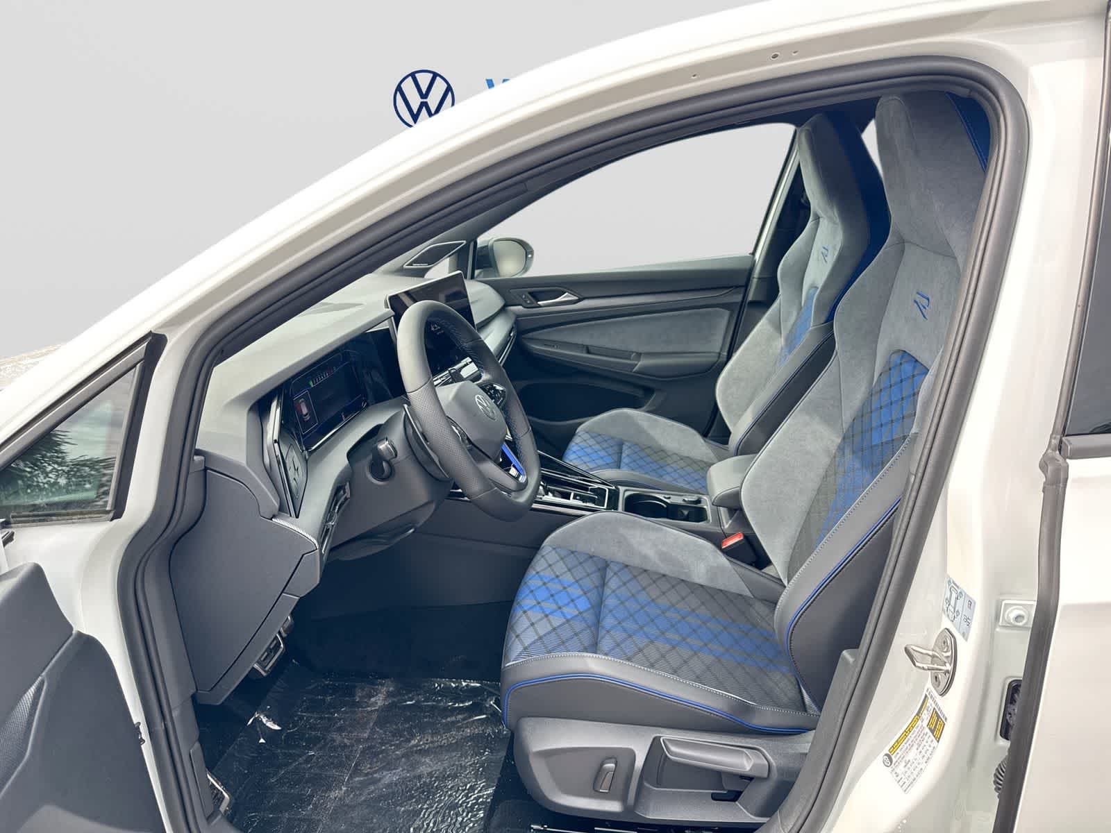 2026 Volkswagen Golf R 2.0T