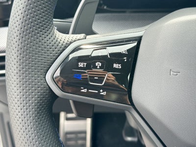 2026 Volkswagen Golf R 2.0T