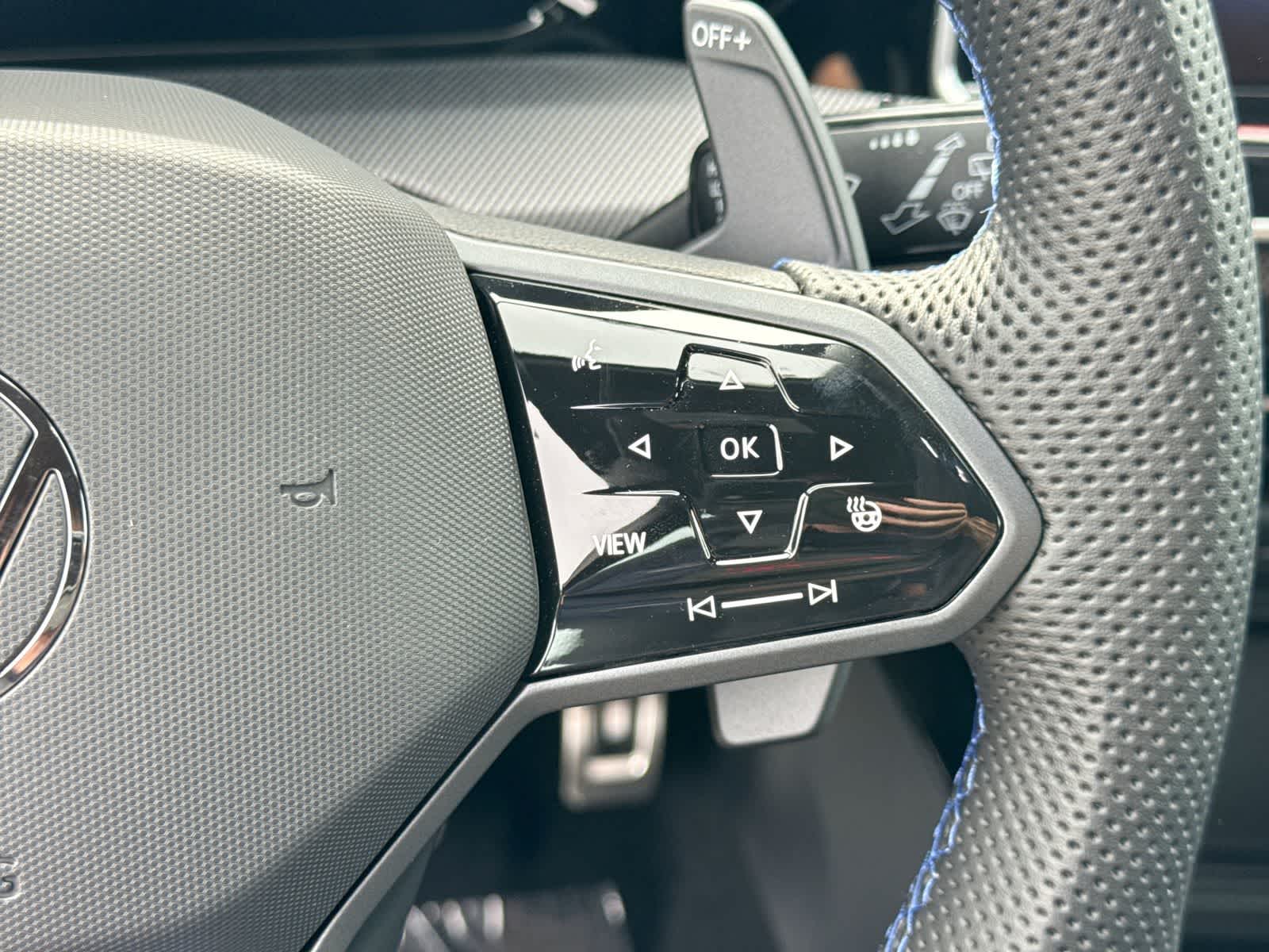 2026 Volkswagen Golf R 2.0T