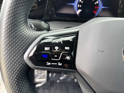 2023 Volkswagen Golf R 2.0T Manual