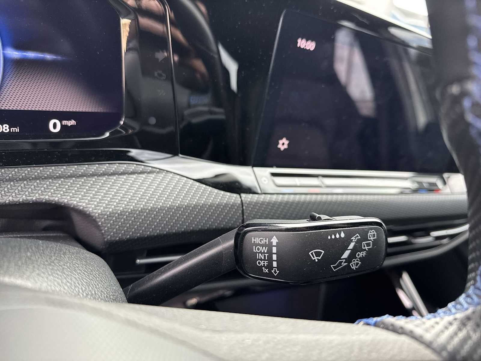 2023 Volkswagen Golf R 2.0T Manual