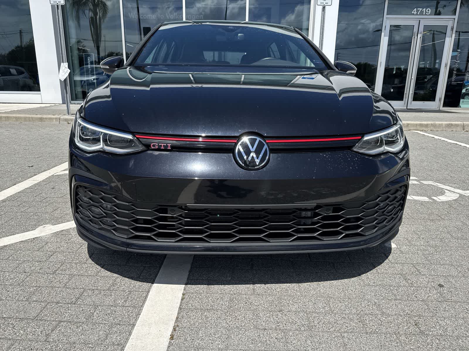2024 Volkswagen Golf GTI 380 S