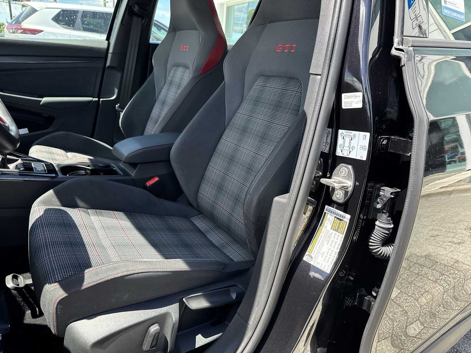 2024 Volkswagen Golf GTI 380 S