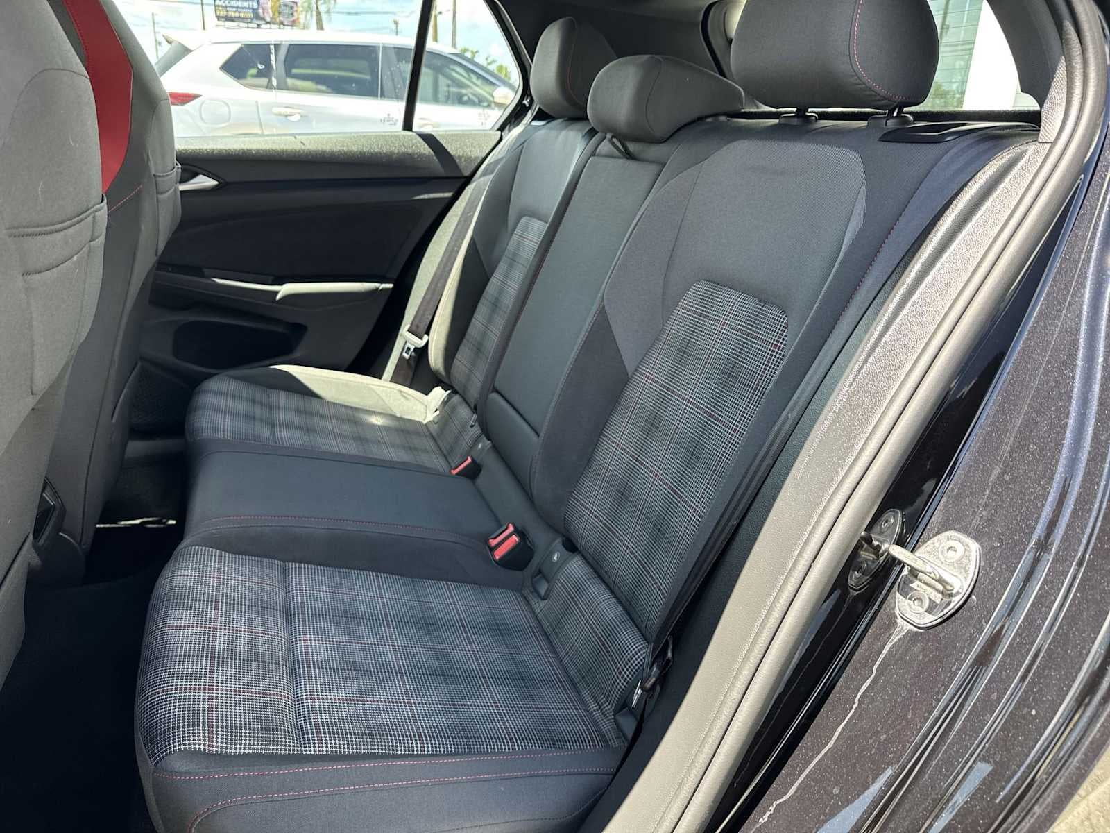 2024 Volkswagen Golf GTI 380 S