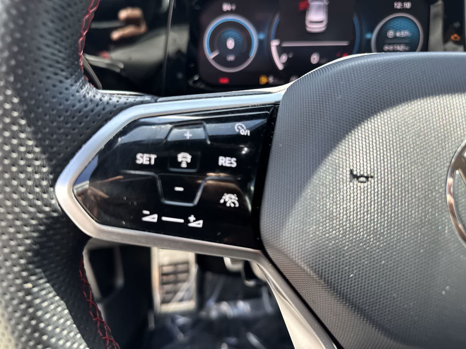 2024 Volkswagen Golf GTI 380 S