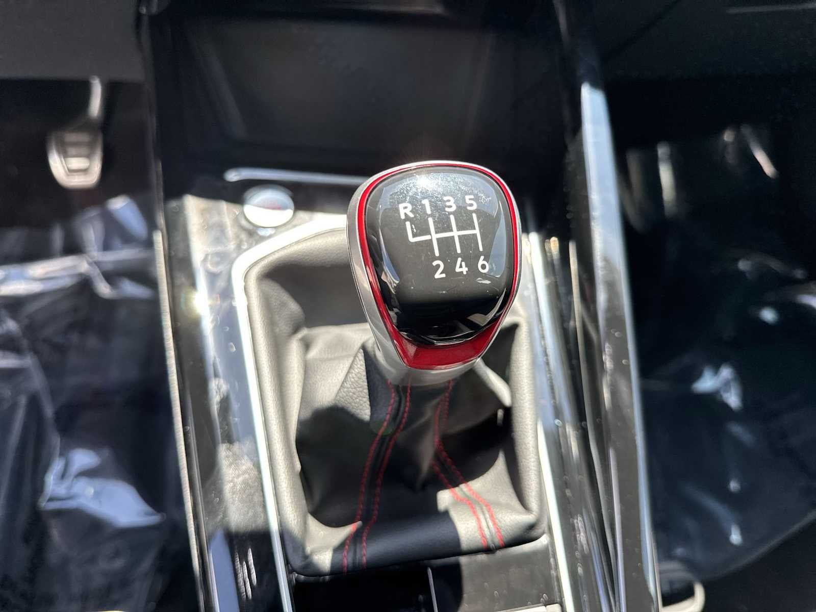 2024 Volkswagen Golf GTI 380 S