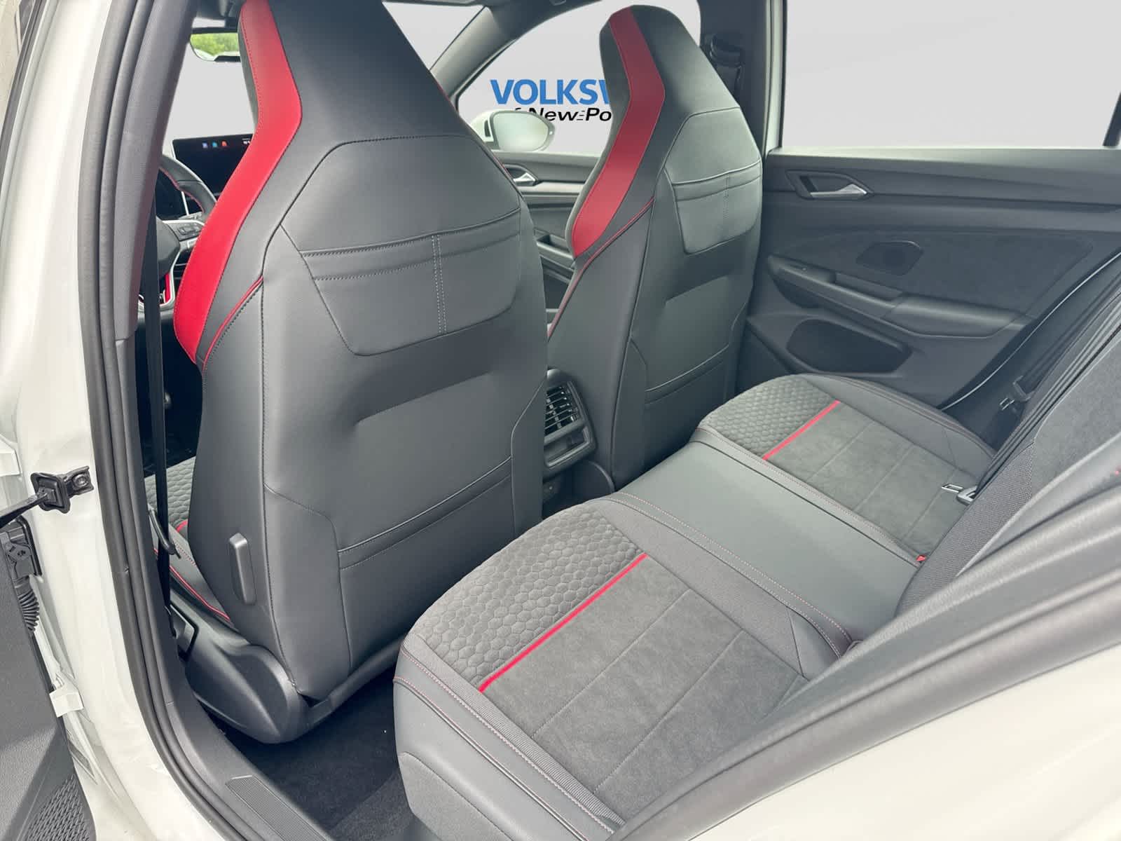 2026 Volkswagen Golf GTI SE