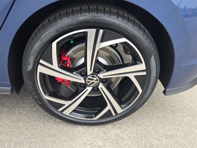 2026 Volkswagen Golf GTI SE