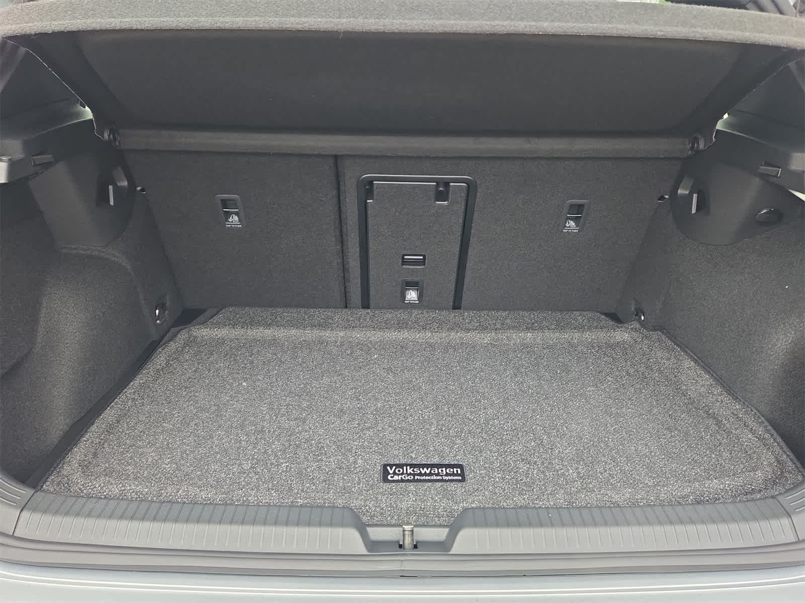 2026 Volkswagen Golf GTI SE