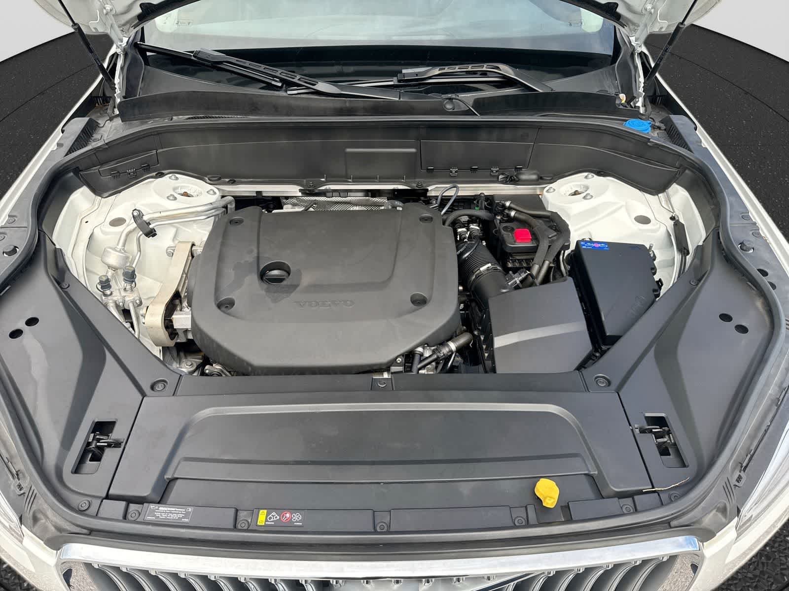 2023 Volvo XC90 Plus