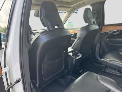 2023 Volvo XC90 Plus