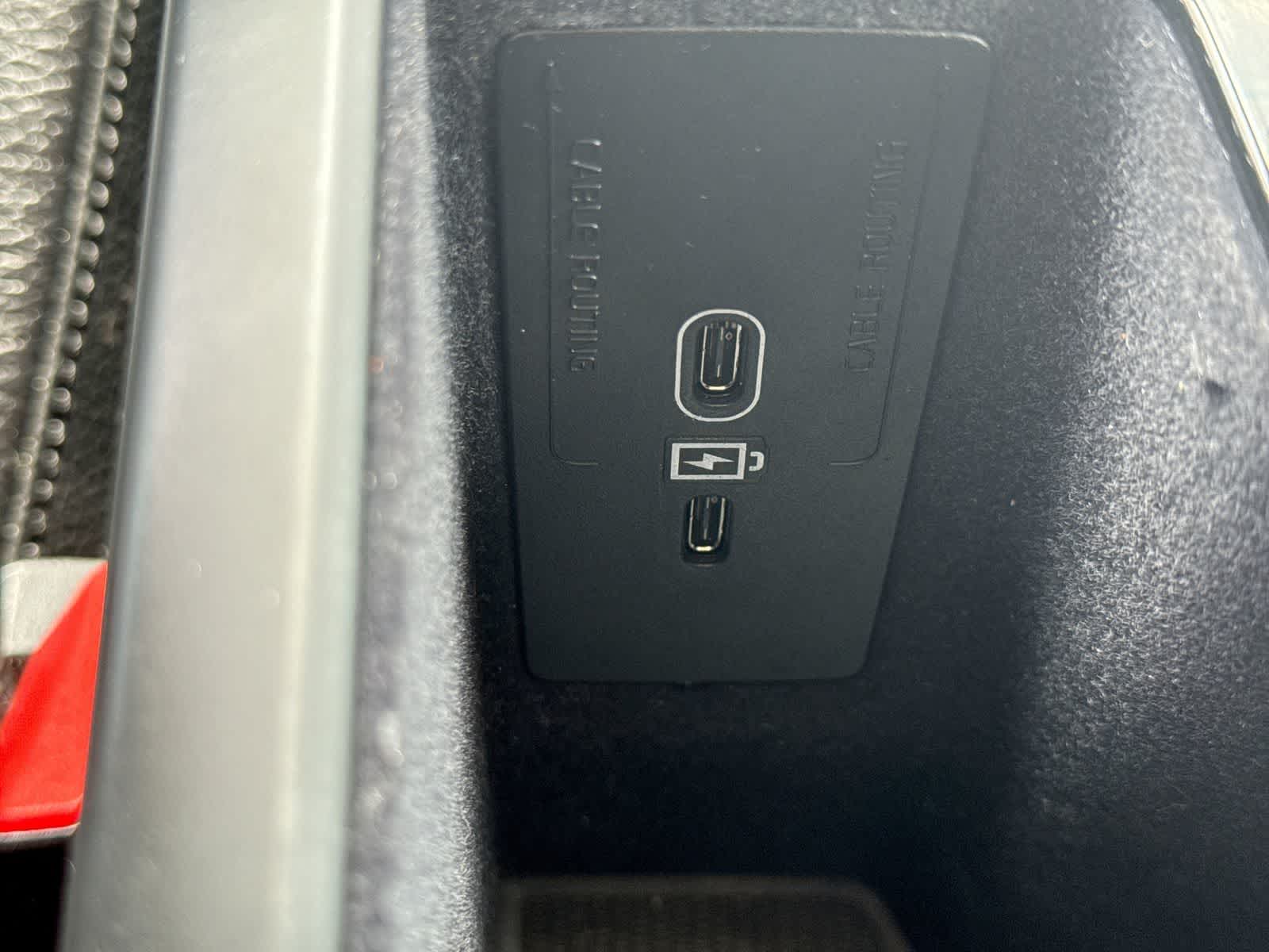 2023 Volvo XC90 Plus
