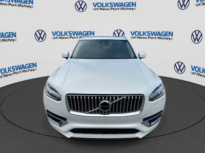 2023 Volvo XC90 Plus