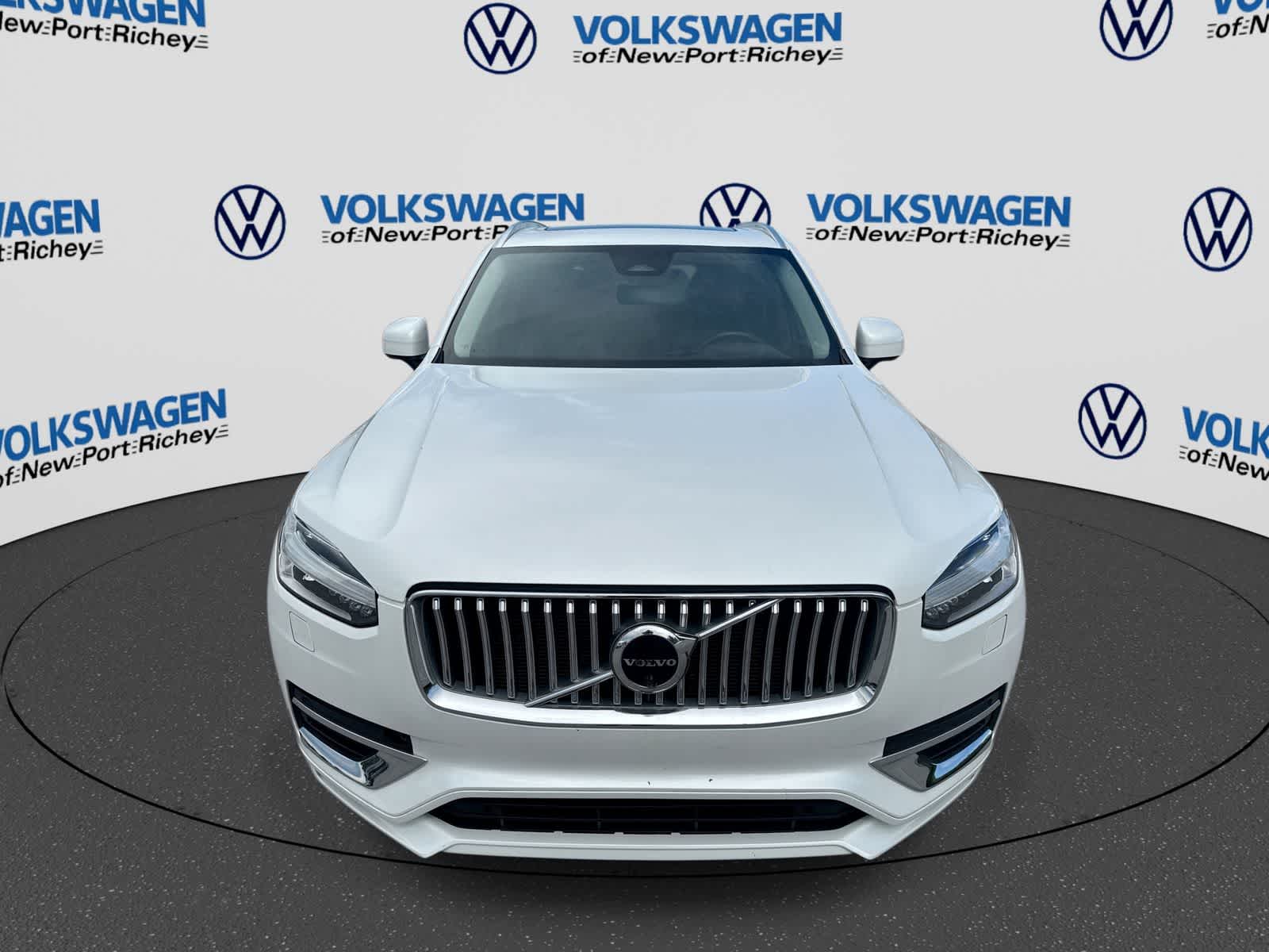 2023 Volvo XC90 Plus