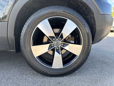 2020 Volvo XC40 Momentum