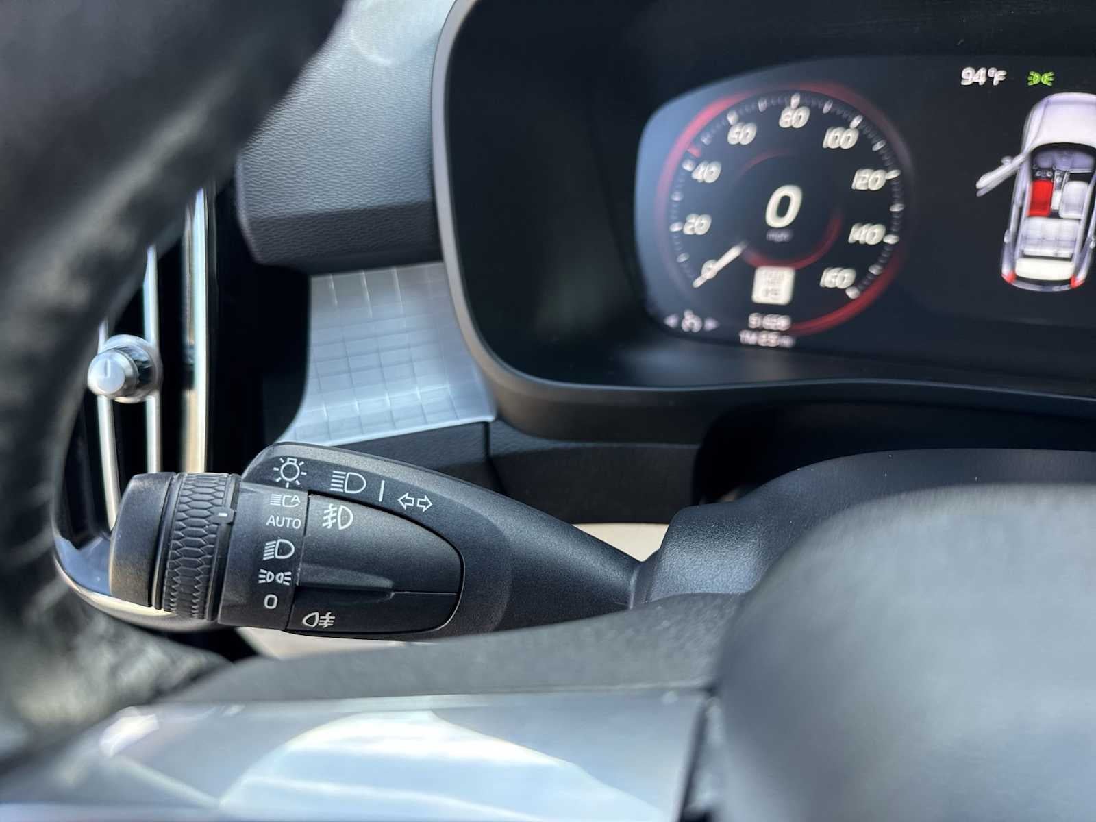 2020 Volvo XC40 Momentum
