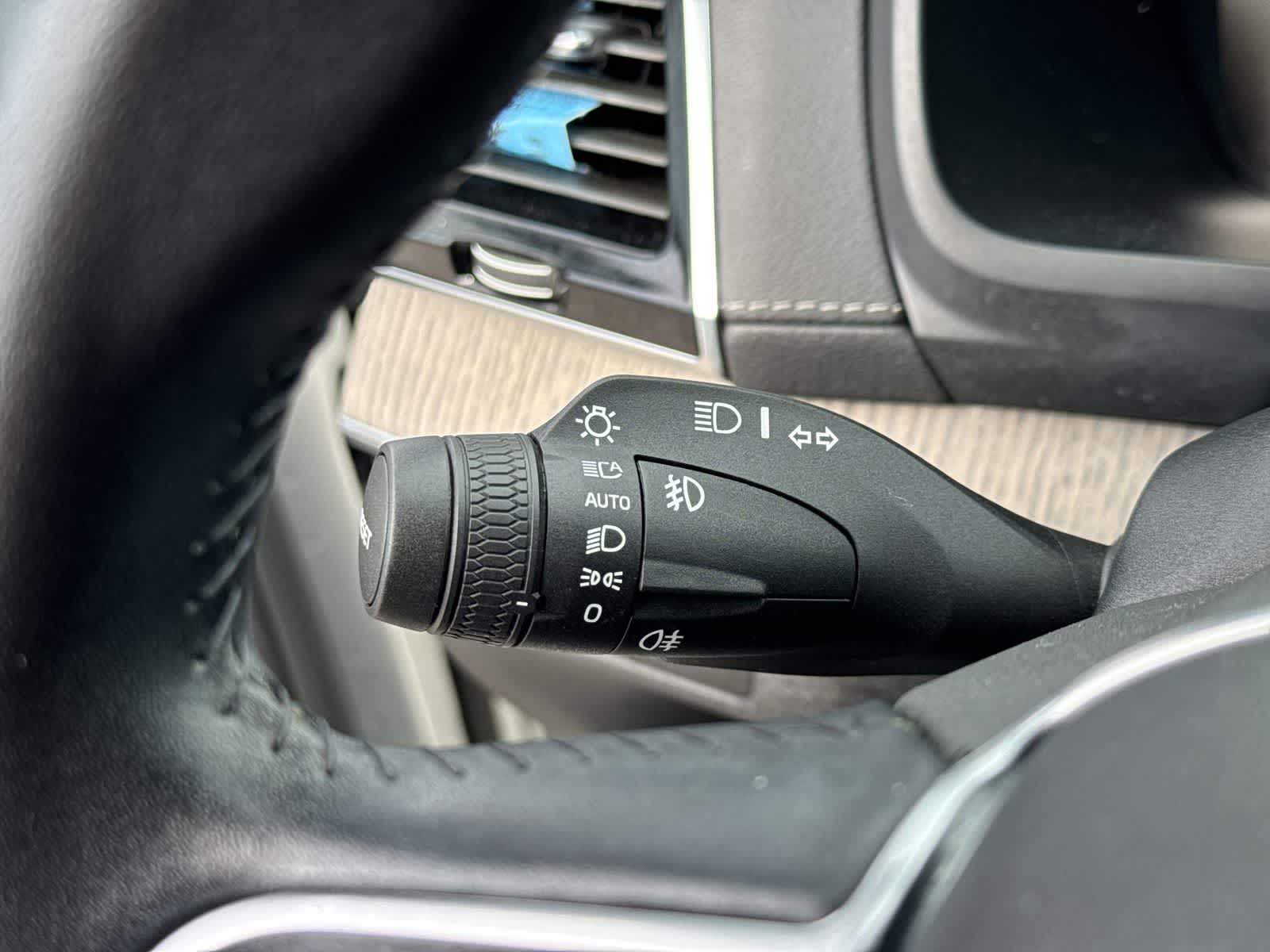 2020 Volvo XC90 Inscription