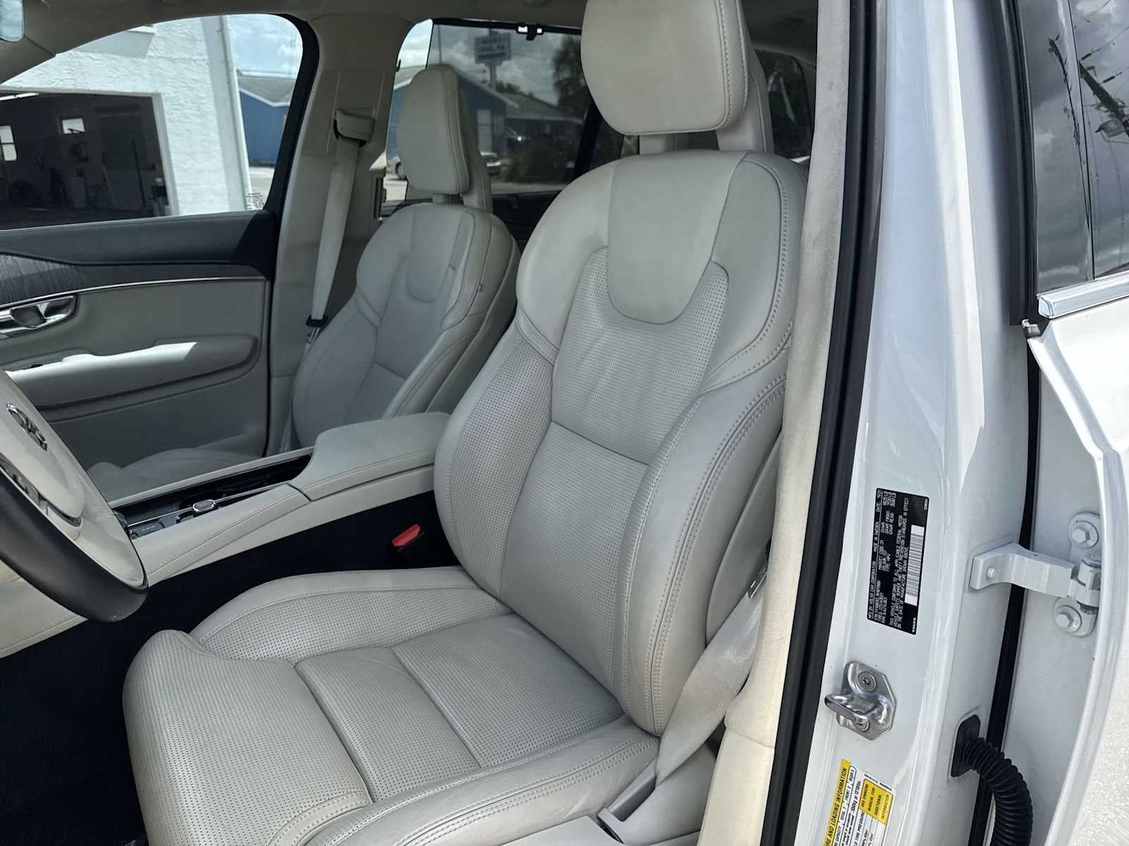 2022 Volvo XC90 Recharge Plug-In Hybrid Inscription