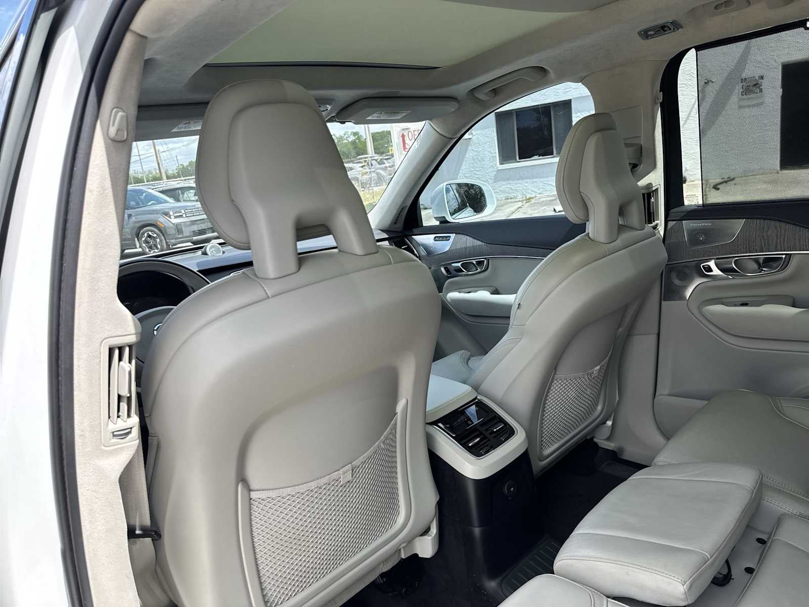 2022 Volvo XC90 Recharge Plug-In Hybrid Inscription