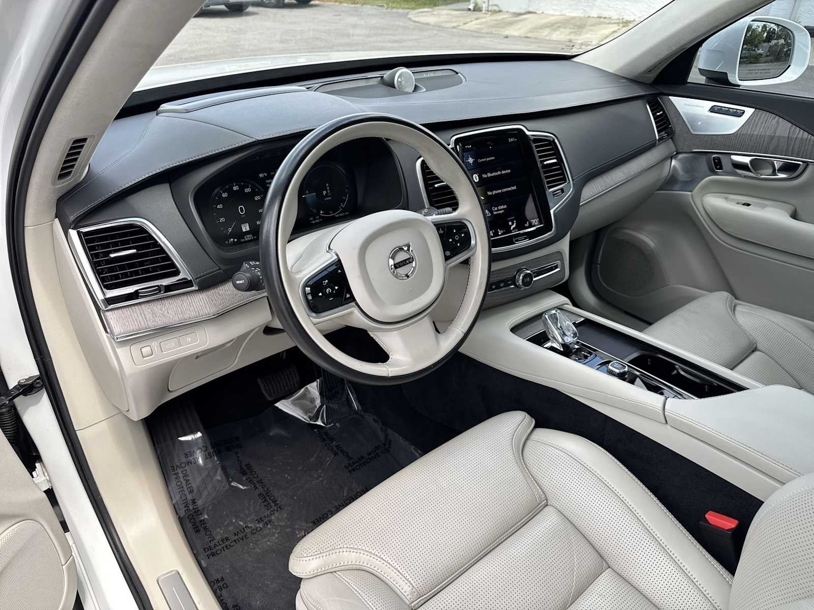 2022 Volvo XC90 Recharge Plug-In Hybrid Inscription