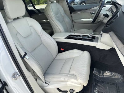 2022 Volvo XC90 Recharge Plug-In Hybrid Inscription