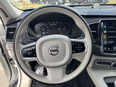 2022 Volvo XC90 Recharge Plug-In Hybrid Inscription