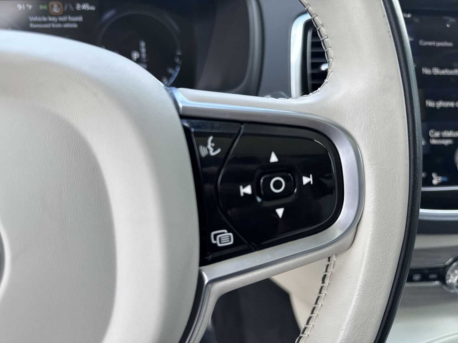 2022 Volvo XC90 Recharge Plug-In Hybrid Inscription