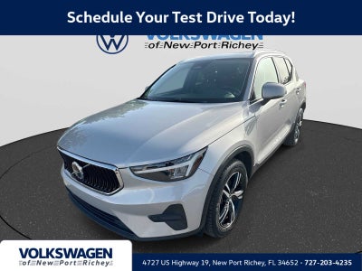 2023 Volvo XC40 Core