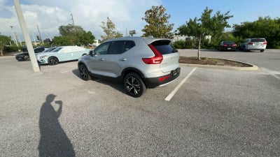 2023 Volvo XC40 Core