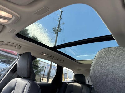 2023 Volvo XC60 Plus Dark Theme