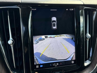 2023 Volvo XC60 Plus Dark Theme