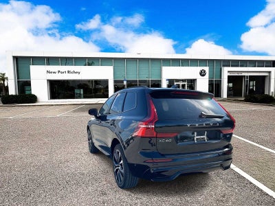 2023 Volvo XC60 Plus Dark Theme