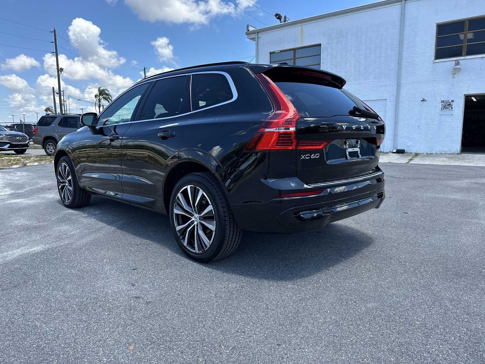 2022 Volvo XC60 Momentum