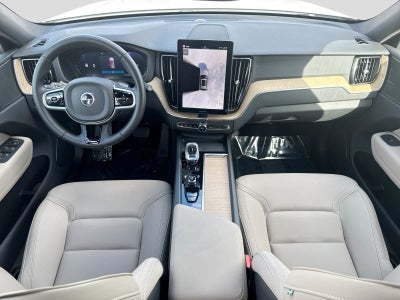 2026 Volvo XC60 Plus