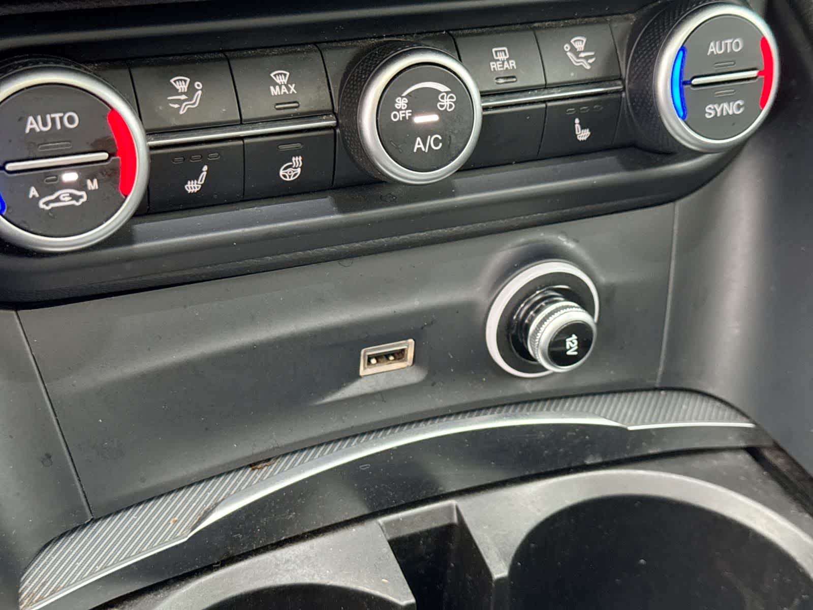 2024 Alfa Romeo Stelvio Veloce