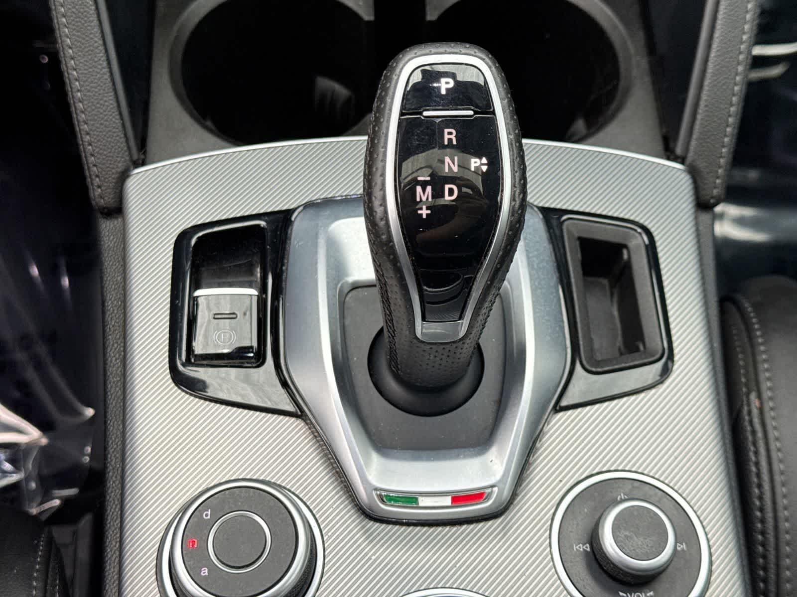 2024 Alfa Romeo Stelvio Veloce